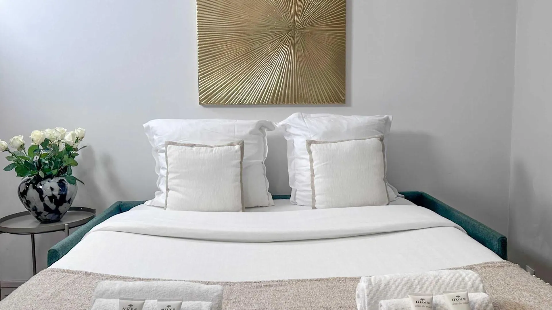 Apartment Eiffel Tower & Invalides - Superb Studios Paris